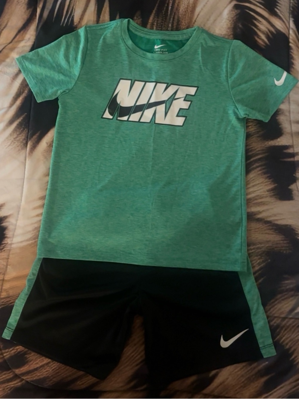 Nike Teal Green Short-Sleeve Logo Tee